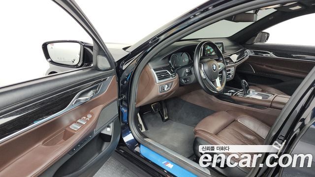BMW 7 Series (G11) 730Ld xDrive M Sport 2018 — фото 10