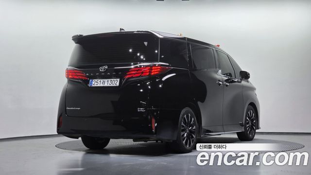 Toyota Alphard (IV) 2.5 HEV Executive AWD 2025 — фото 2
