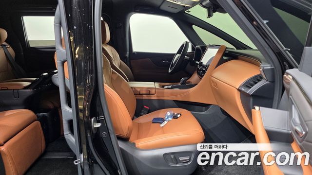 Toyota Alphard (IV) 2.5 HEV Executive AWD 2025 — фото 11