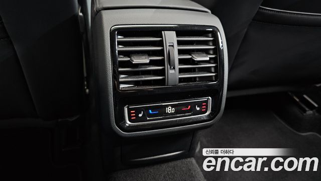 Volkswagen Passat GT (B8) 2.0 TDI Prestige 2022 — фото 19