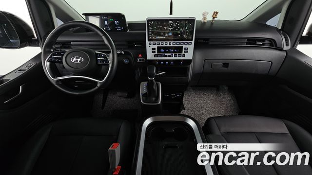 Hyundai Staria Cargo 5-Seater Modern 2024 — фото 7