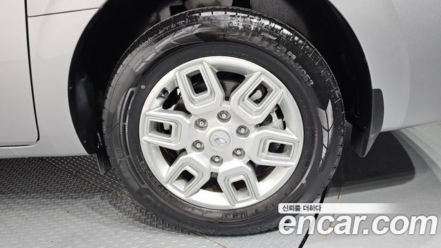 Hyundai Staria Cargo 5-Seater Modern 2024 — фото 21
