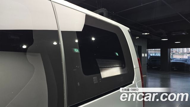 Hyundai Staria Cargo 5-Seater Modern 2024 — фото 27