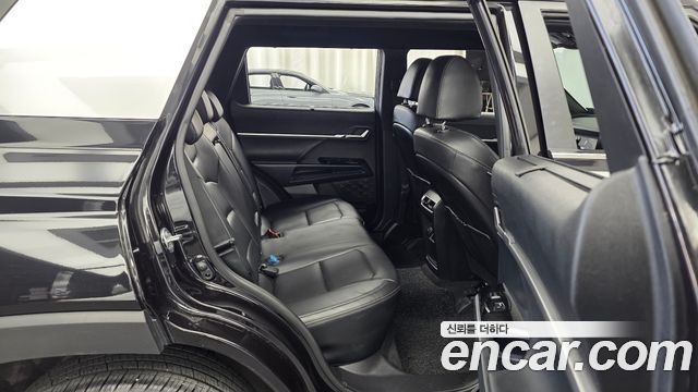 KG Mobility (SsangYong) Torres Gasoline 1.5 2WD T7 2024 — фото 12