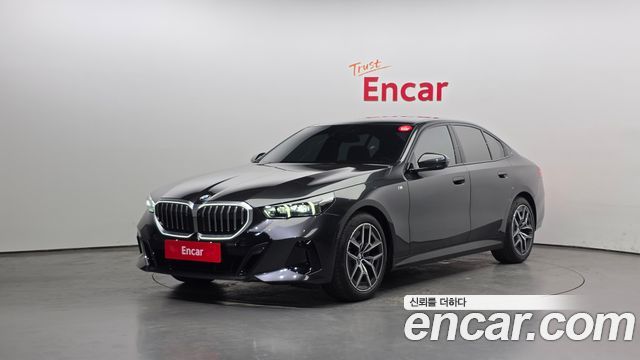BMW 5 Series (G60) 520i M Sport 2025 — фото 1