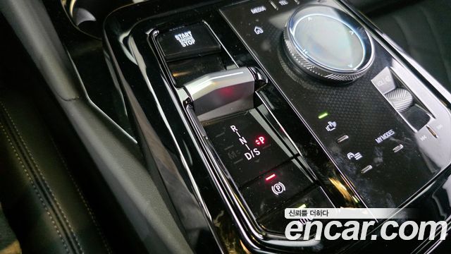 BMW 5 Series (G60) 520i M Sport 2025 — фото 9