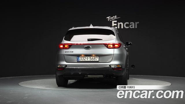 Kia Sportage The Bold Diesel 1.6 2WD Prestige Gravity 2022 — фото 4
