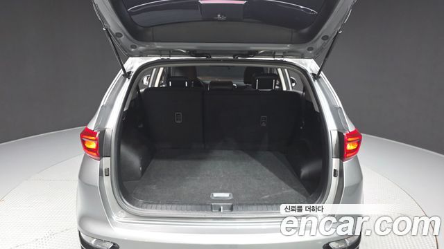 Kia Sportage The Bold Diesel 1.6 2WD Prestige Gravity 2022 — фото 20