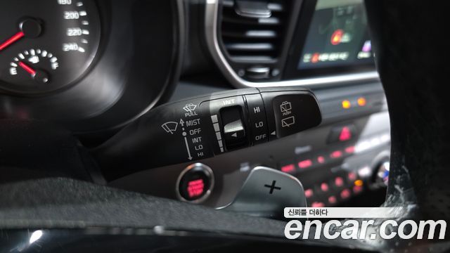 Kia Sportage The Bold Diesel 1.6 2WD Prestige Gravity 2022 — фото 31