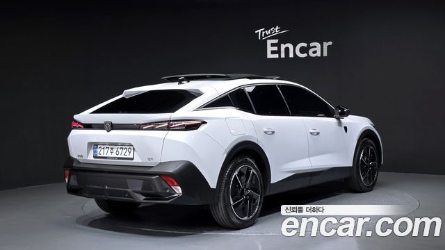 Peugeot 408 1.2 Pure Tech GT 2024 — фото 2