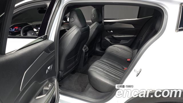 Peugeot 408 1.2 Pure Tech GT 2024 — фото 16