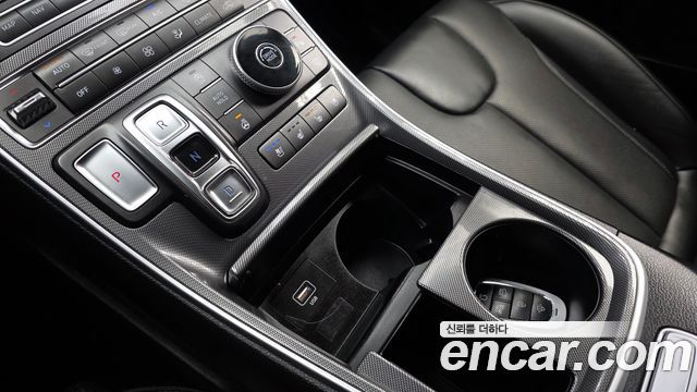 Hyundai Santa Fe Diesel 2.2 2WD Premium 2021 — фото 9