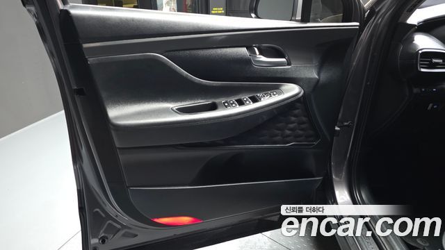 Hyundai Santa Fe Diesel 2.2 2WD Premium 2021 — фото 24