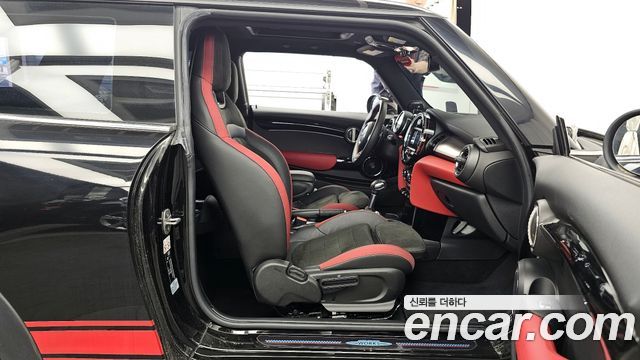 MINI Cooper S JCW 3rd Generation 2019 — фото 11