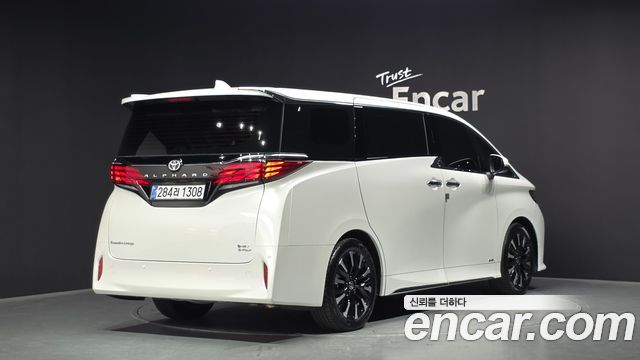 Toyota Alphard (IV) 2.5 HEV Executive AWD 2025 — фото 2