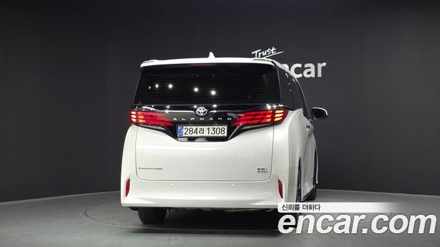 Toyota Alphard (IV) 2.5 HEV Executive AWD 2025 — фото 4