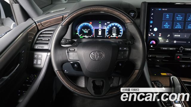 Toyota Alphard (IV) 2.5 HEV Executive AWD 2025 — фото 14