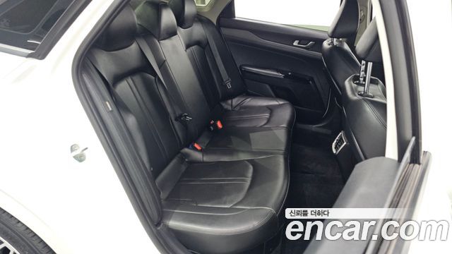 Kia K5 Hybrid (III) Prestige 2023 — фото 12