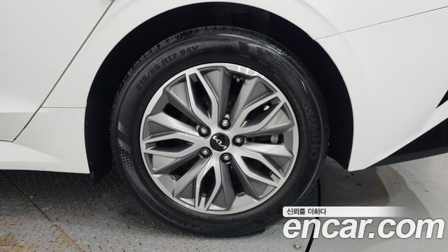Kia K5 Hybrid (III) Prestige 2023 — фото 21