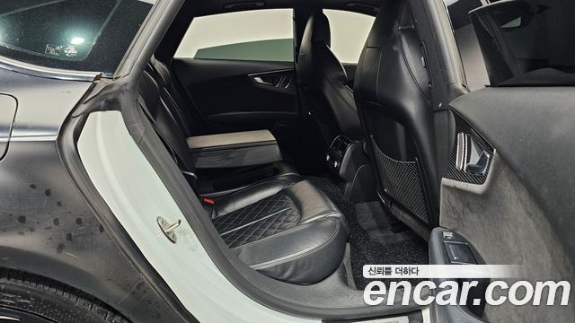 Audi A7 55 TDI Quattro Sport 4G 2016 — фото 11