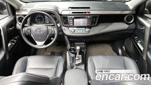 Toyota RAV4 2.5 2WD 4th 2018 — фото 7