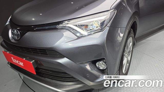 Toyota RAV4 2.5 2WD 4th 2018 — фото 22