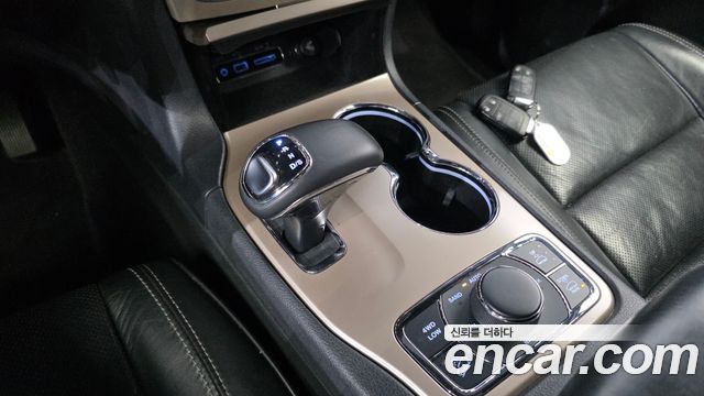 Jeep Grand Cherokee 3.0 Diesel Overland WK2 2014 — фото 9