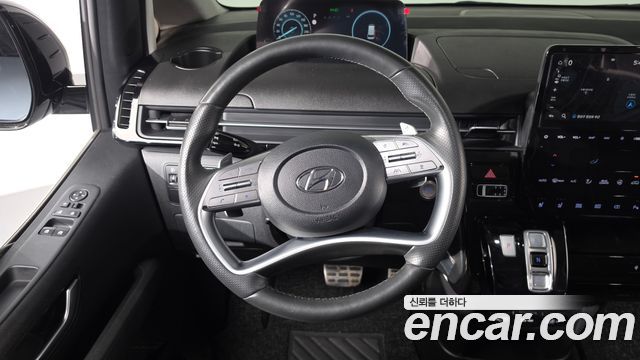 Hyundai Staria L3.5 Lounge 9-Seater Inspiration 2023 — фото 12
