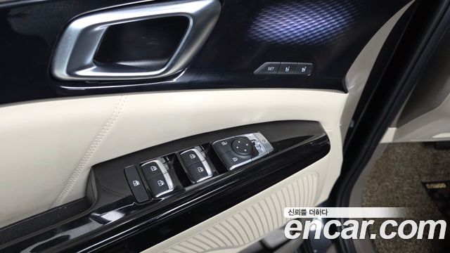 Kia Carnival (IV) Gasoline 9-Seater Signature 2023 — фото 29