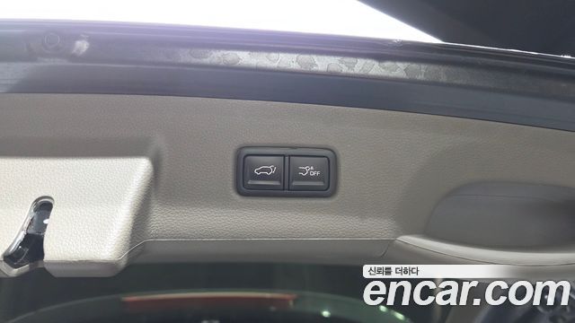 Kia Carnival (IV) Gasoline 9-Seater Signature 2023 — фото 32