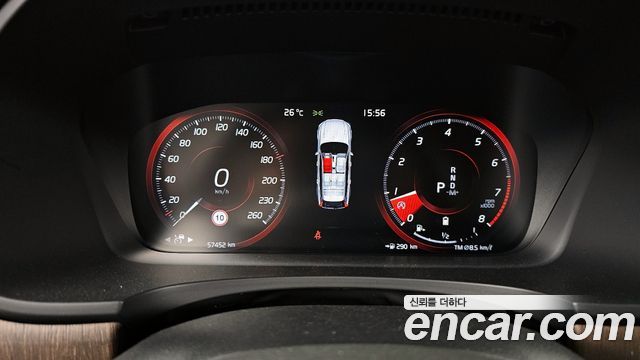 Volvo V90 Cross Country B5 Pro AWD 2021 — фото 8