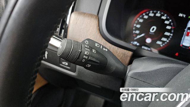 Volvo V90 Cross Country B5 Pro AWD 2021 — фото 34