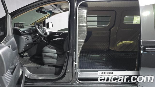 Hyundai Staria Cargo 3-Seater Modern 2025 — фото 10