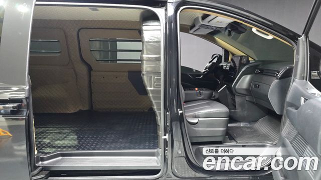 Hyundai Staria Cargo 3-Seater Modern 2025 — фото 11