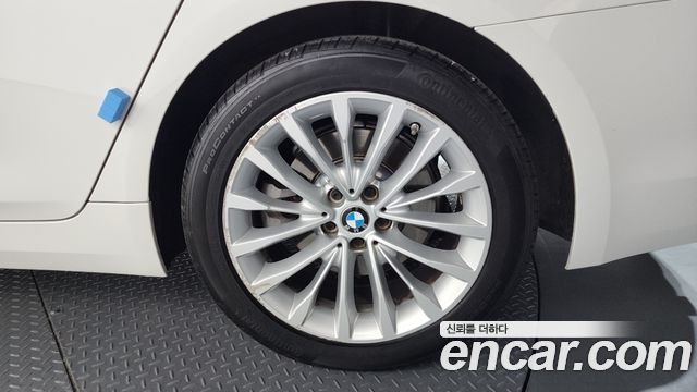 BMW 5 Series (G30) 520d xDrive Luxury Plus 2018 — фото 21
