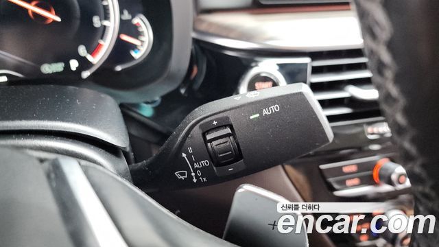 BMW 5 Series (G30) 520d xDrive Luxury Plus 2018 — фото 29