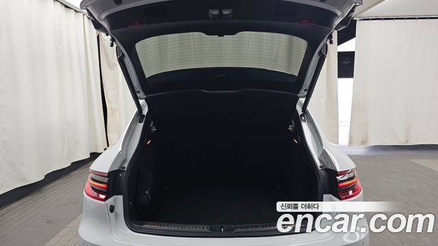 Porsche Macan 2.0 95B 2018 — фото 24