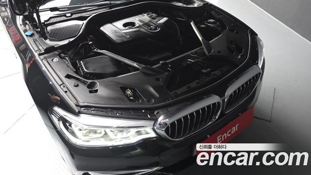 BMW 5 Series (G30) 530i xDrive Luxury Plus 2018 — фото 6