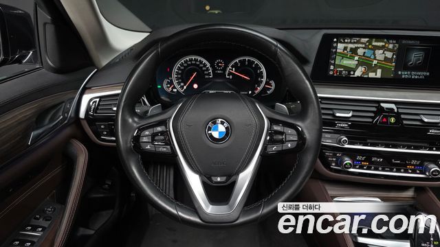 BMW 5 Series (G30) 530i xDrive Luxury Plus 2018 — фото 14