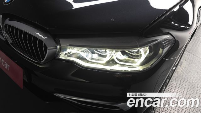 BMW 5 Series (G30) 530i xDrive Luxury Plus 2018 — фото 22