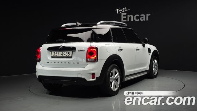 MINI Cooper Countryman Standard 2nd 2018 — фото 2