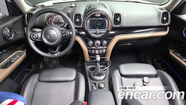 MINI Cooper Countryman Standard 2nd 2018 — фото 7