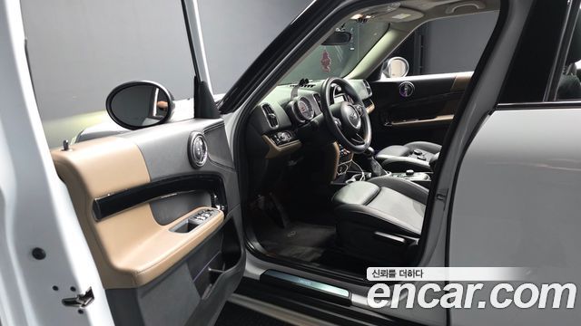 MINI Cooper Countryman Standard 2nd 2018 — фото 10