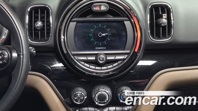 MINI Cooper Countryman Standard 2nd 2018 — фото 14