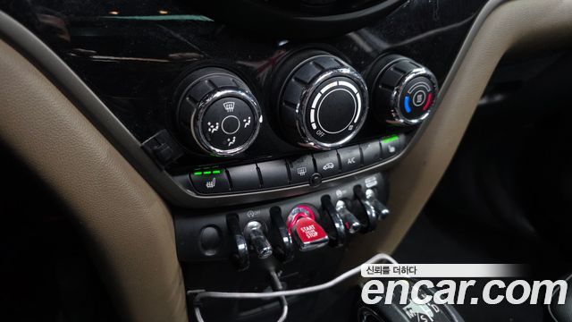 MINI Cooper Countryman Standard 2nd 2018 — фото 17