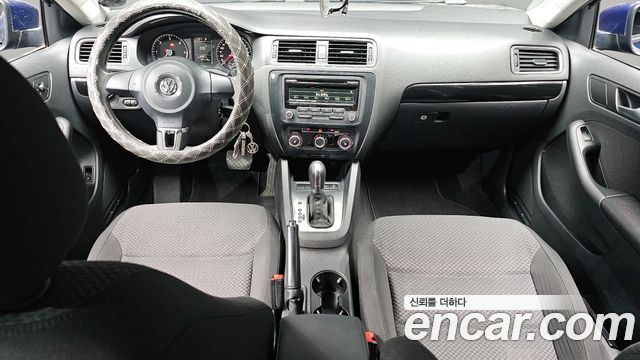 Volkswagen Jetta 1.6 TDI Blue Motion 6th 2014 — фото 7