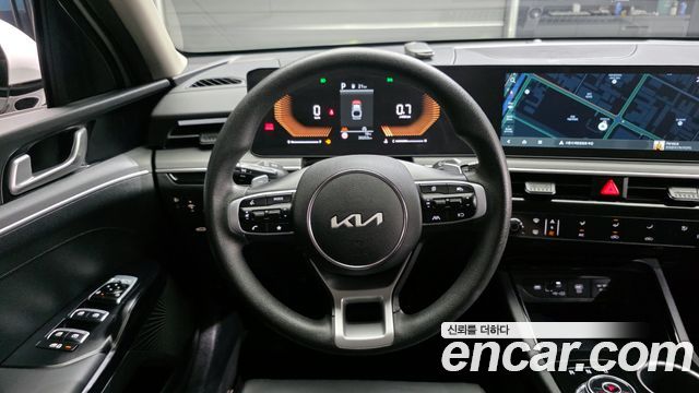 Kia K5 (III) 2.0 Prestige 2024 — фото 12