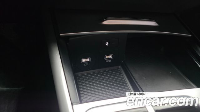 Kia K8 2.5 Gasoline 2WD Noblesse 2022 — фото 27