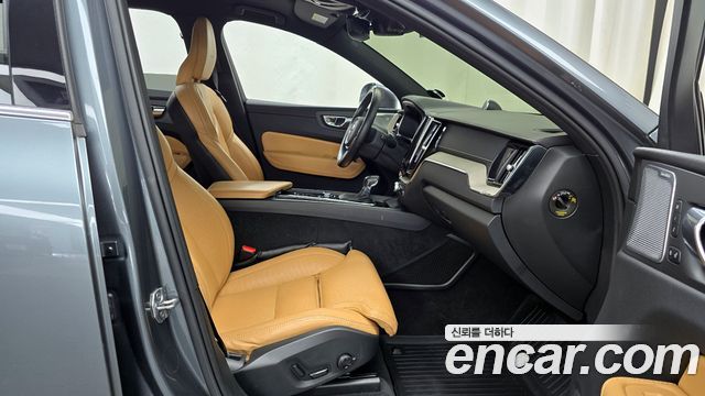 Volvo XC60 (II) T6 Inscription 2019 — фото 11