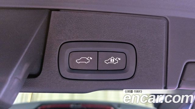 Volvo XC60 (II) T6 Inscription 2019 — фото 32